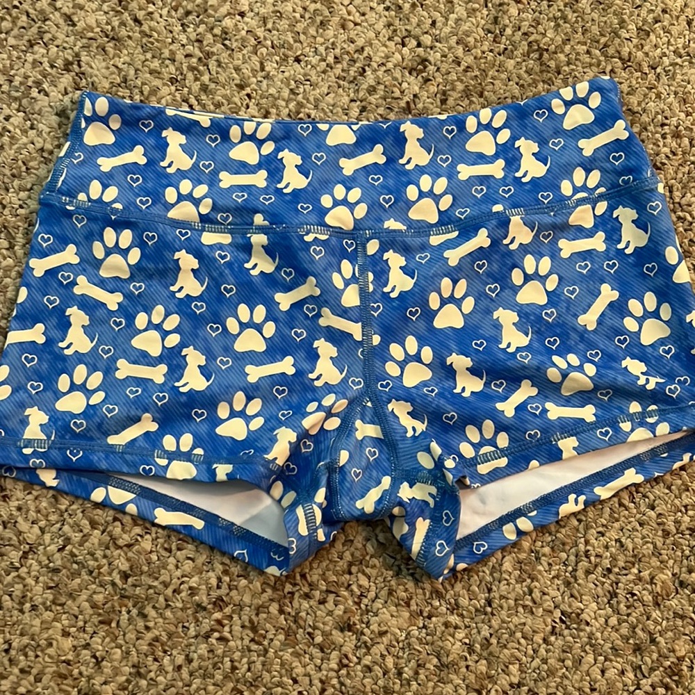 Savage Barbell light blue active shorts